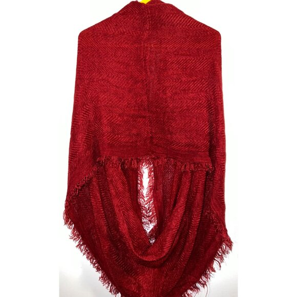 Luxurious Red 100% Acrylic Fringe Scarf / Shawl - Picture 2 of 4